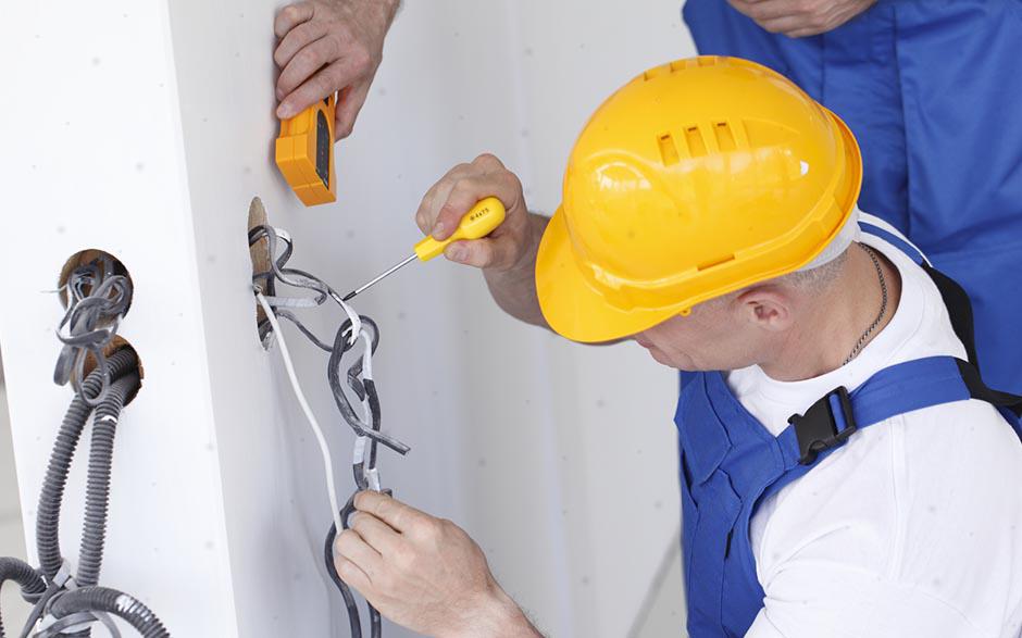 recherche électricien bâtiment Sèvres