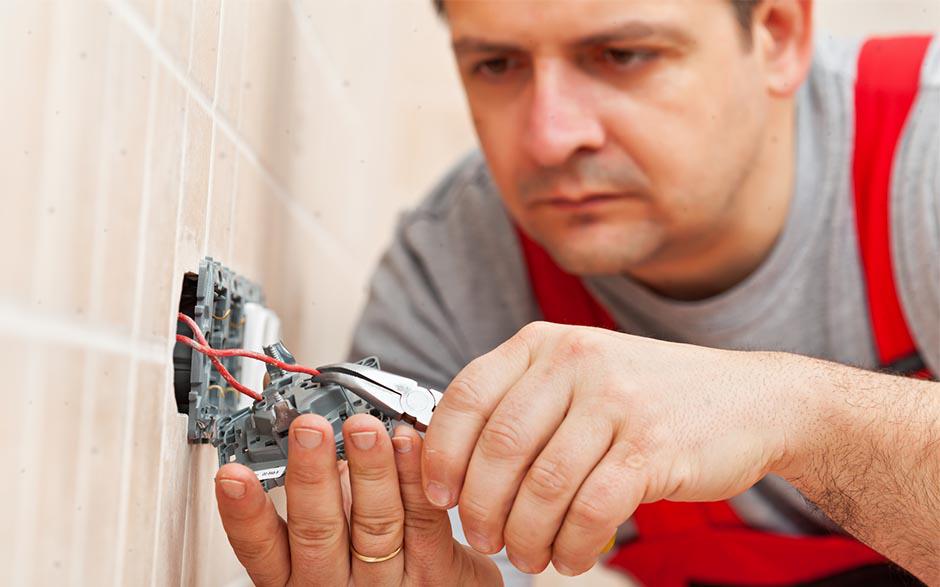 recherche électricien bâtiment Sèvres